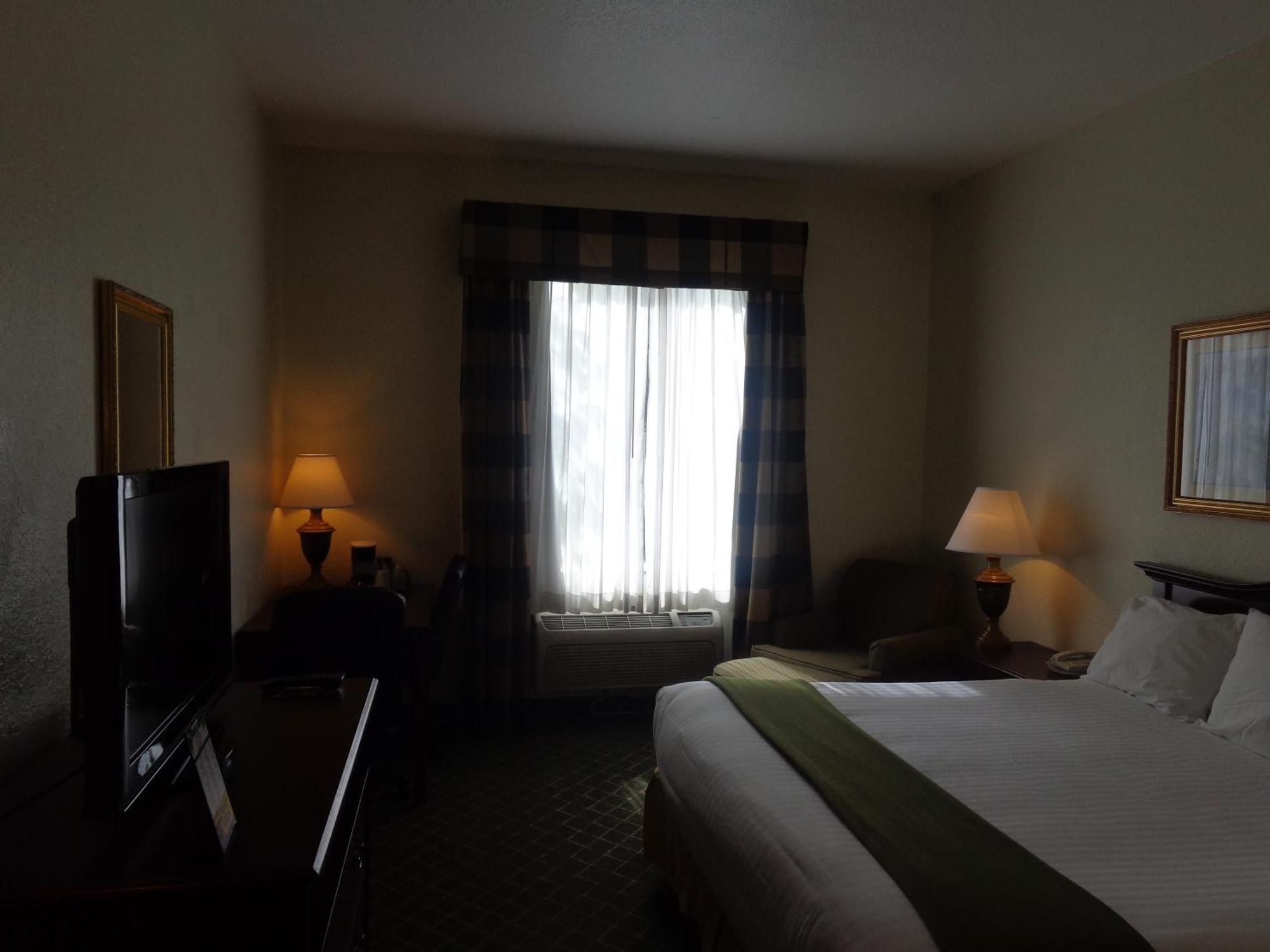 Ruskin Inn Tampa-Sun City Center Екстериор снимка